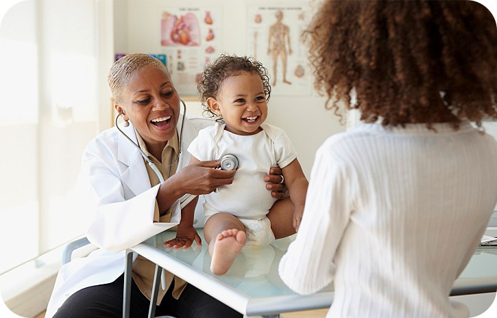 Baby beim Kinderarzt | Babyservice