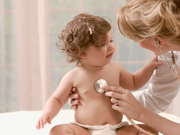 U-Untersuchungen für Kleinkinder: U7 bis U9 | Baby&me